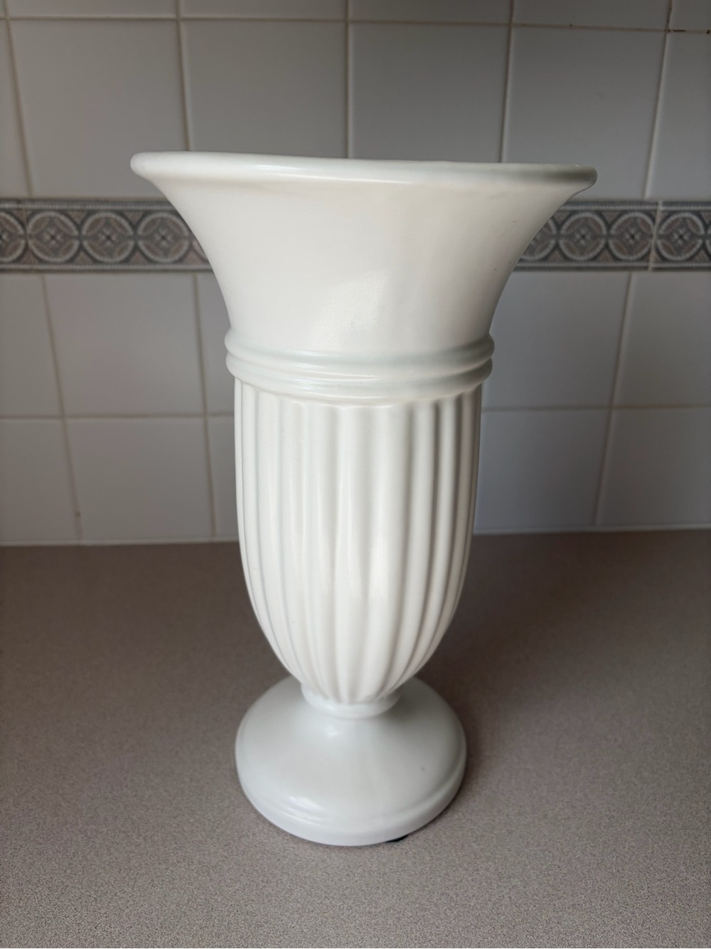 Elegant White Fluted Ceramic Pedestal Vase